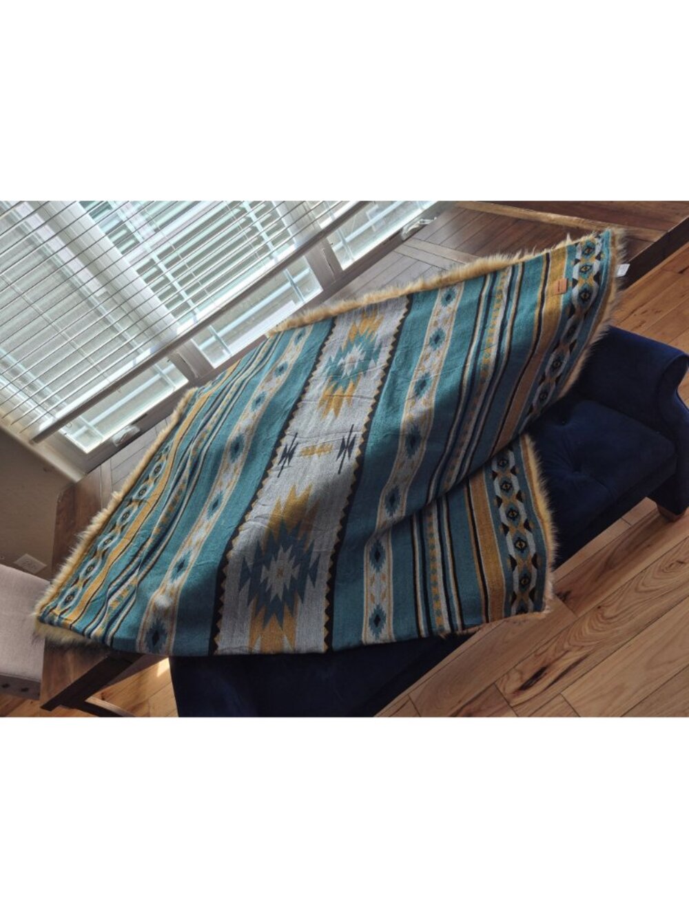 Faux Fur & Southwest Pattern Throw Blanket - Cozy & Stylish Reversible Design By - Picture 2 of 6